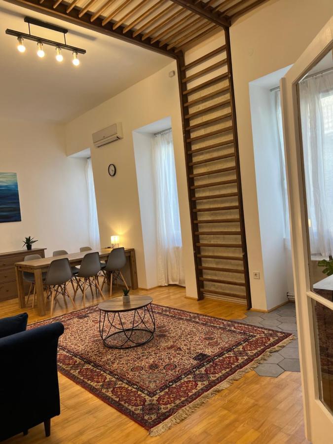 Azure King Residence In The Heart Of Budapest Exteriör bild